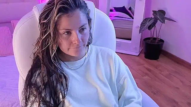 brandy sweet  online show from 10/11/25, 02:04