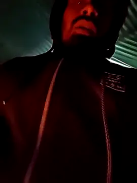 rayhan085 online show from 12/16/24, 05:33
