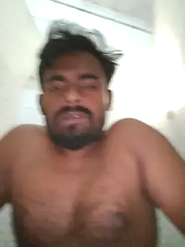 Snapshot of rayhan085 chatting on 11/14/25, 10:03 rayhan085 online show from 11/14/25, 10:03