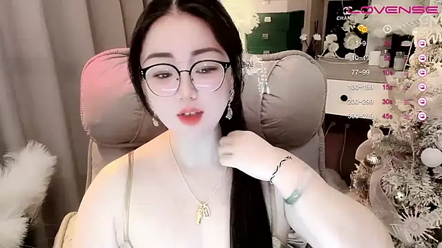 Monica-888 online show from 01/05/25, 09:03