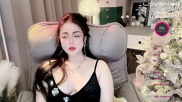 Monica-888 online show from 02/02/25, 09:23