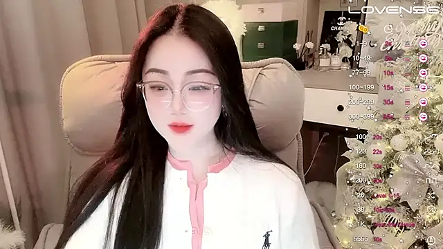 Monica-888 online show from 02/03/25, 10:43