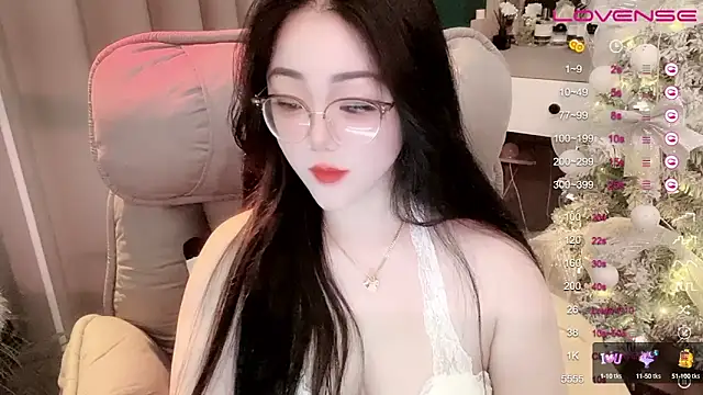 Monica-888 online show from 03/18/25, 08:59