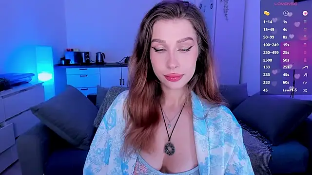 Snapshot of tenderdreams chatting on 10/10/25, 10:31 tenderdreams online show from 10/10/25, 10:31