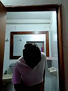 Leslly  online show from 01/11/25, 02:09