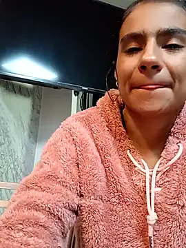 Leslly  online show from 09/26/25, 11:20