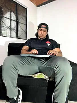 willian m777 online show from 10/24/25, 03:25