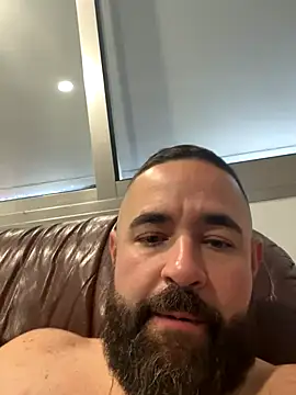 Snapshot of alares chatting on 10/04/25, 03:32 alares online show from 10/04/25, 03:32