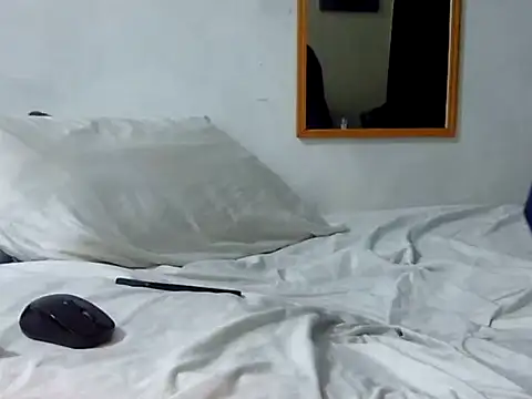 Sexy racy rebel  online show from 12/13/24, 11:06
