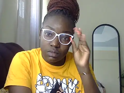 Snapshot of Sexy_racy_rebel_ chatting on 02/12/26, 10:32 Sexy racy rebel online show from 02/12/26, 10:32