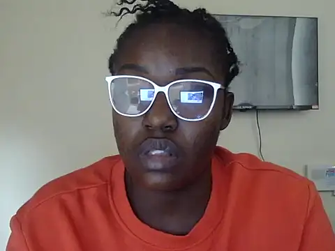 Snapshot of Sexy_racy_rebel_ chatting on 02/22/26, 12:04 Sexy racy rebel online show from 02/22/26, 12:04