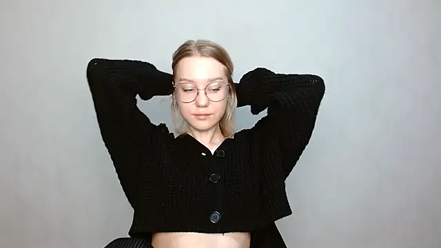 cindi hot online show from 01/17/25, 01:24