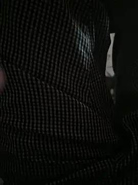 Snapshot of 1ninefellababy chatting on 12/15/24, 02:59 1ninefellababy online show from 12/15/24, 02:59