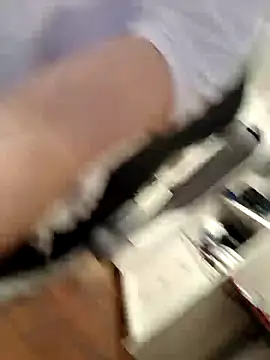 Snapshot of 1ninefellababy chatting on 03/11/25, 03:02 1ninefellababy online show from 03/11/25, 03:02