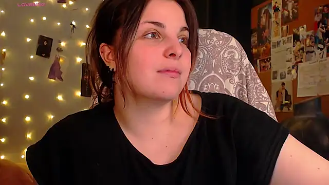 Saya sweet online show from 10/03/25, 04:20