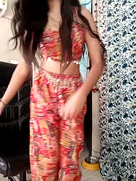 Parinaaz18 online show from 09/30/25, 02:27