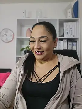 Gina Myers online show from 06/25/26, 03:50