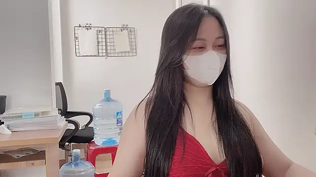 Snapshot of Bamboo_Swetie chatting on 10/05/25, 03:05 Bamboo Swetie online show from 10/05/25, 03:05