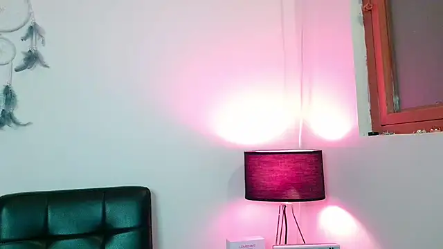 jessi lovers online show from 03/04/25, 01:38