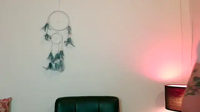 jessi lovers online show from 03/11/25, 04:18