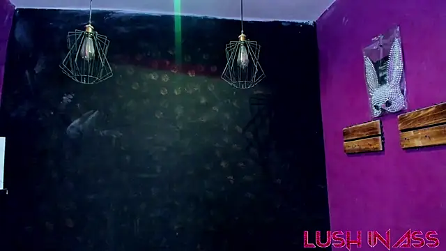 Alexa Slave online show from 06/16/26, 07:16