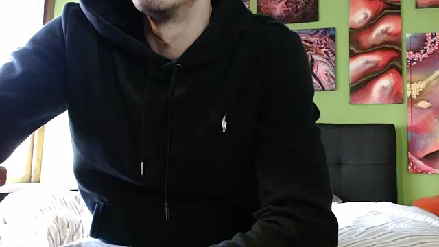 Snapshot of MASTERMONEY chatting on 12/17/24, 11:39 MASTERMONEY online show from 12/17/24, 11:39