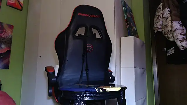 Snapshot of MASTERMONEY chatting on 12/29/24, 09:09 MASTERMONEY online show from 12/29/24, 09:09