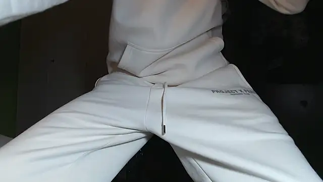 Snapshot of MASTERMONEY chatting on 01/23/25, 04:30 MASTERMONEY online show from 01/23/25, 04:30