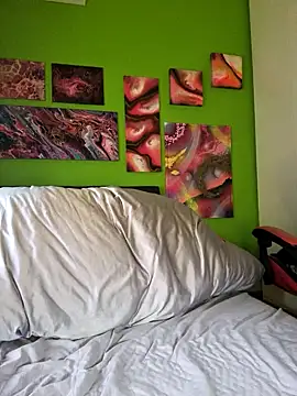 Snapshot of MASTERMONEY chatting on 02/12/25, 02:32 MASTERMONEY online show from 02/12/25, 02:32