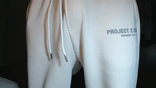 Snapshot of MASTERMONEY chatting on 02/18/25, 11:52 MASTERMONEY online show from 02/18/25, 11:52