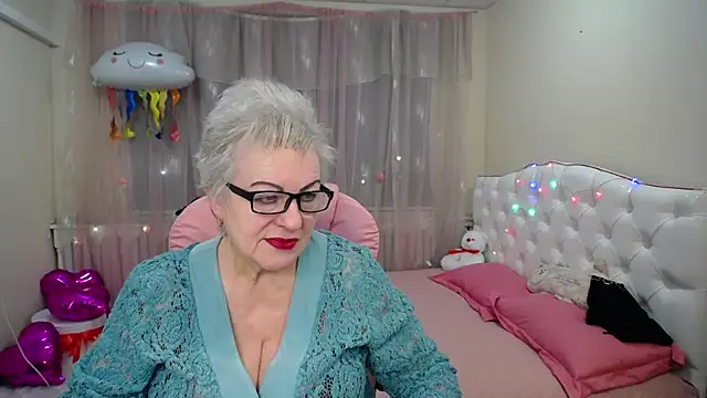 KayleSmoll online show from 01/24/25, 07:28