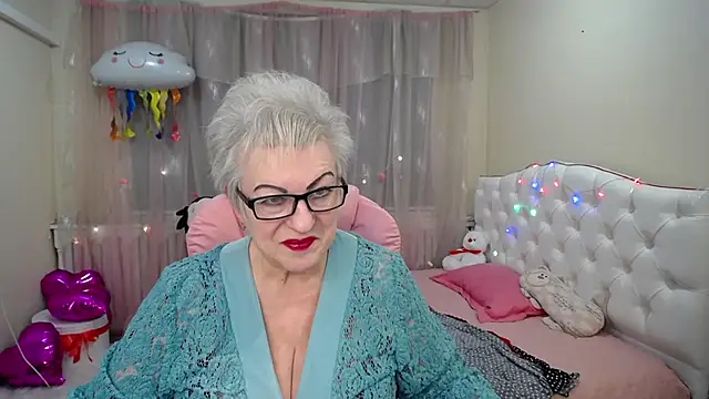 KayleSmoll online show from 01/25/25, 04:56