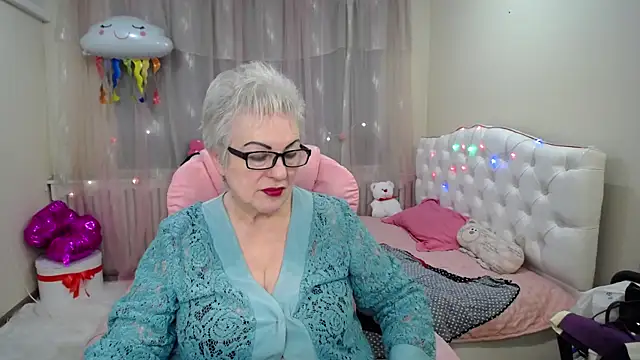 KayleSmoll online show from 01/30/25, 04:37