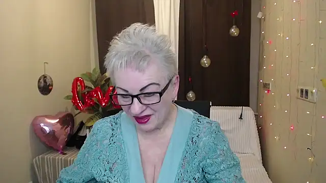 KayleSmoll online show from 02/15/25, 07:28
