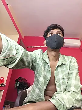 richardjames95 online show from 07/03/26, 06:58