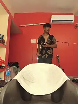 richardjames95 online show from 07/20/26, 12:51
