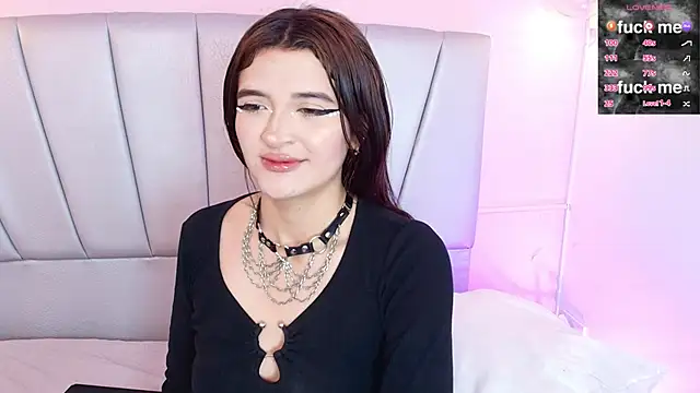 alice-millerr online show from 12/17/24, 07:04