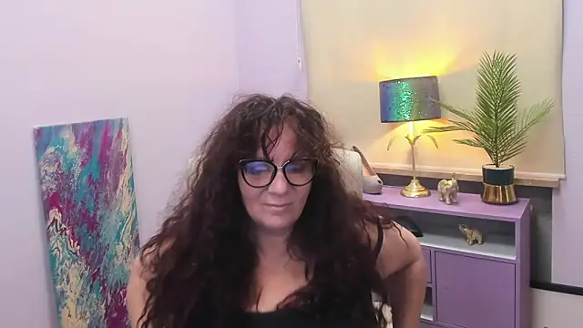 Alice xHeart online show from 12/12/24, 06:14