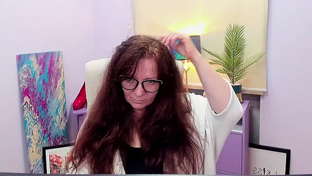 Alice xHeart online show from 12/21/24, 11:11