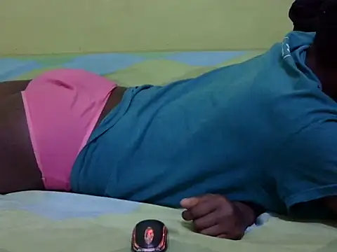 Snapshot of QUEEN-LIZ chatting on 09/14/25, 06:45 QUEEN-LIZ online show from 09/14/25, 06:45