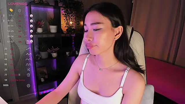 sensualily online show from 09/16/25, 03:46