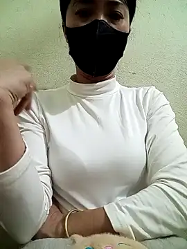 YunLem online show from 02/09/25, 02:50