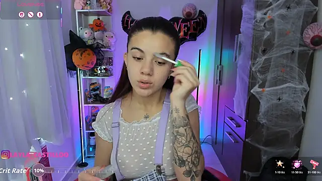 Layla castilloo online show from 11/03/25, 02:18