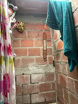 Snapshot of Stiven-Bell chatting on 02/22/25, 06:08 Stiven-Bell online show from 02/22/25, 06:08