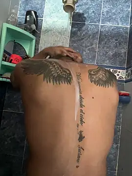 Snapshot of Stiven-Bell chatting on 03/08/25, 06:05 Stiven-Bell online show from 03/08/25, 06:05