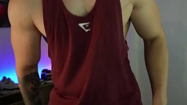 Snapshot of Hazzan_Velez chatting on 09/30/25, 12:37 Hazzan Velez online show from 09/30/25, 12:37