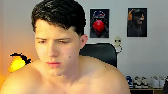 Snapshot of Hazzan_Velez chatting on 10/29/25, 11:50 Hazzan Velez online show from 10/29/25, 11:50