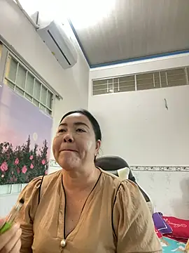 NDith online show from 02/19/25, 10:34