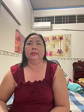 Snapshot of NDith chatting on 02/19/26, 11:01 NDith online show from 02/19/26, 11:01