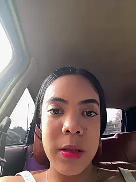 NAUGHTY LITTLE 18 online show from 05/01/26, 10:03